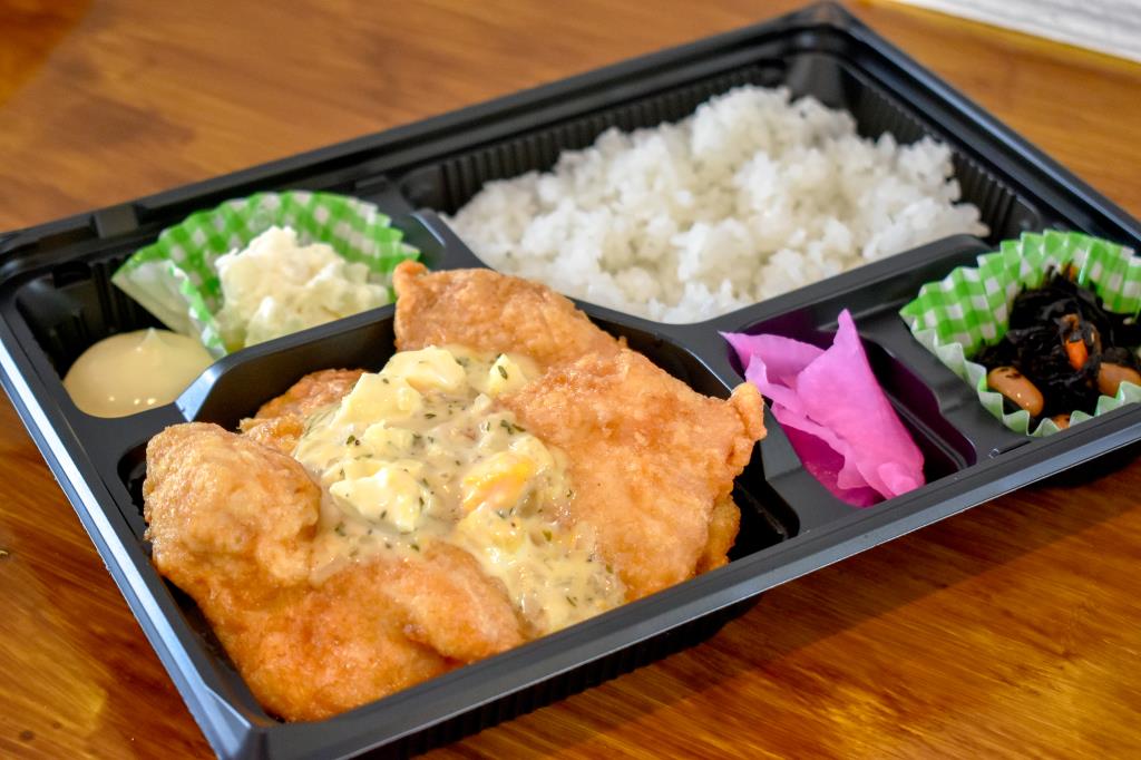 からあげ専門店 FUJI BIRD　甲斐市5