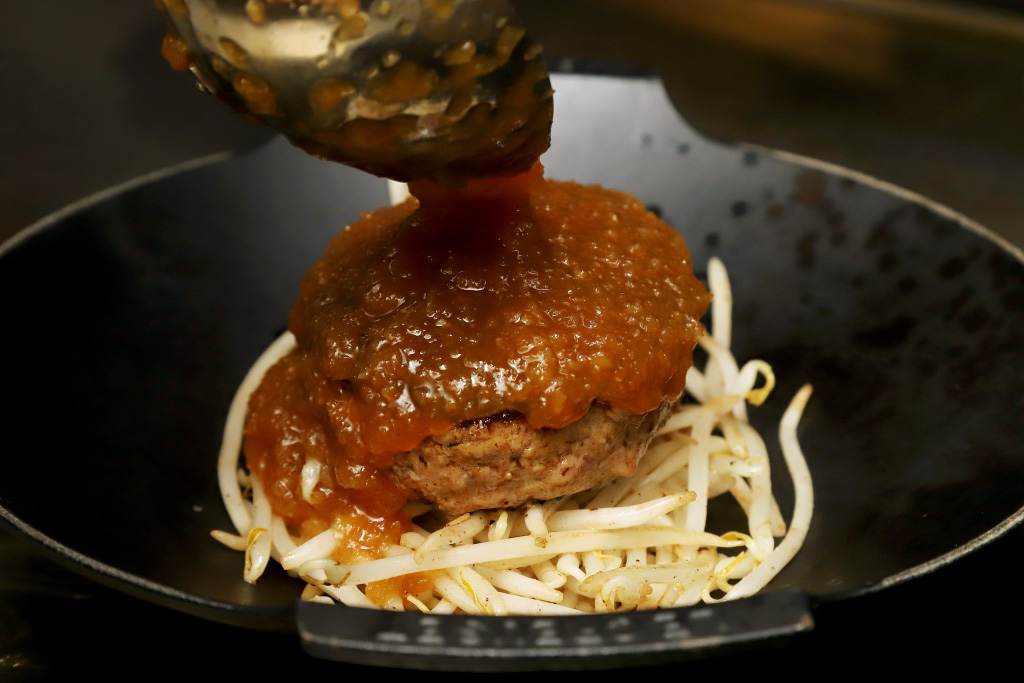 てっぱん秀Sのハンバーグ2