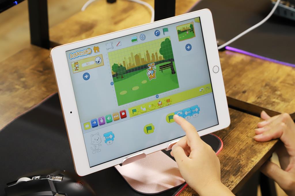 キッズプログラミング教室「ピタゴラミン」