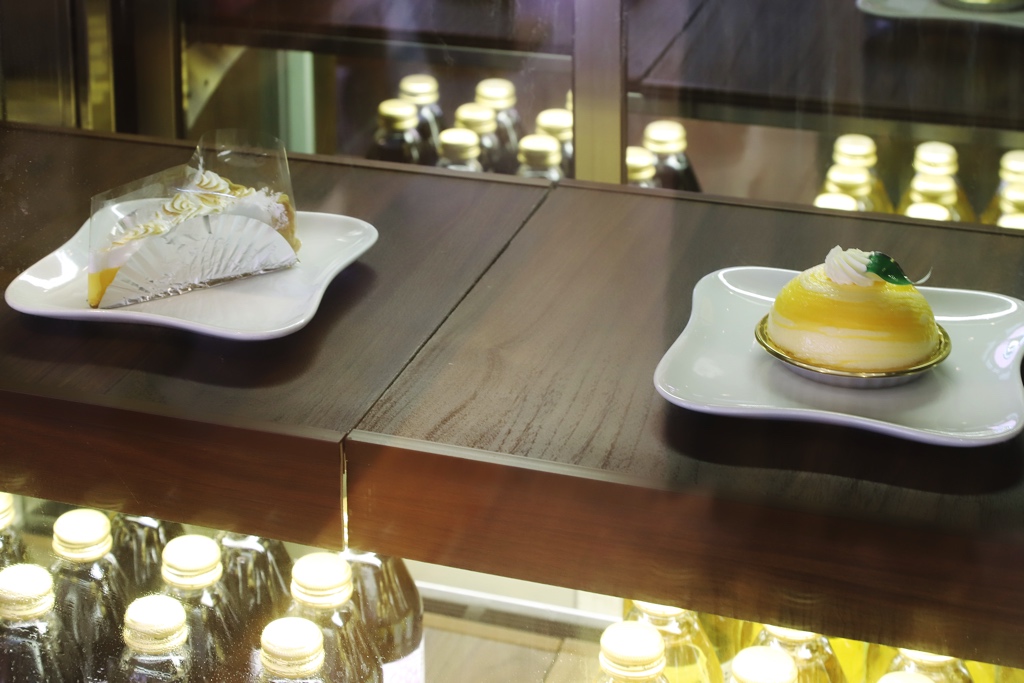 RISONAREブックス＆カフェ 写真7