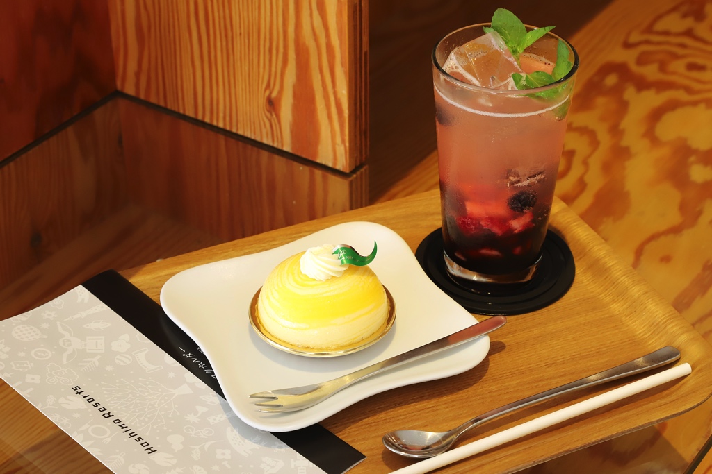 リゾナーレ八ヶ岳BOOKS＆CAFE 写真1