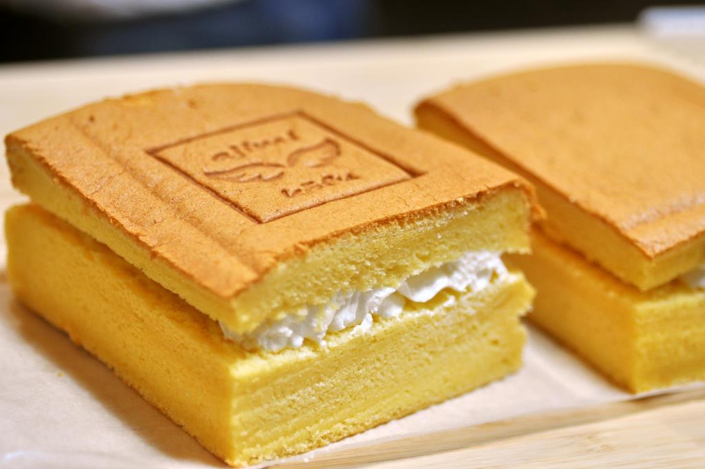 味魅の台湾カステラ 甲府市3
