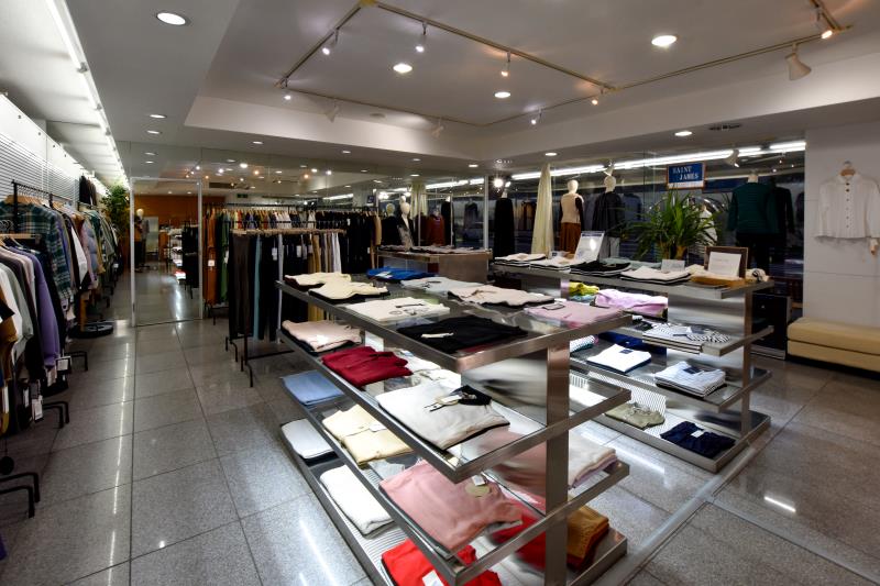 Casablanca -カサブランカ- 富士吉田　ファッション1