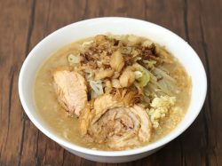 夢を語れ 山梨【自家製麺 太宰本店としてリニューアルオープン】