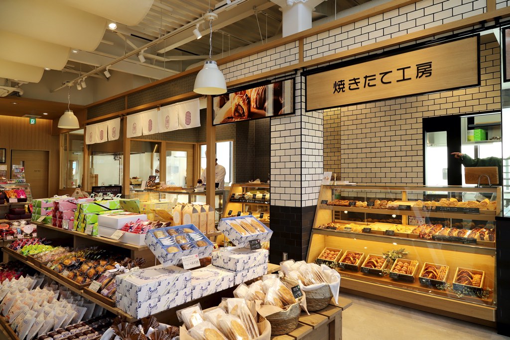 シャトレーゼマルシェ 甲府後屋