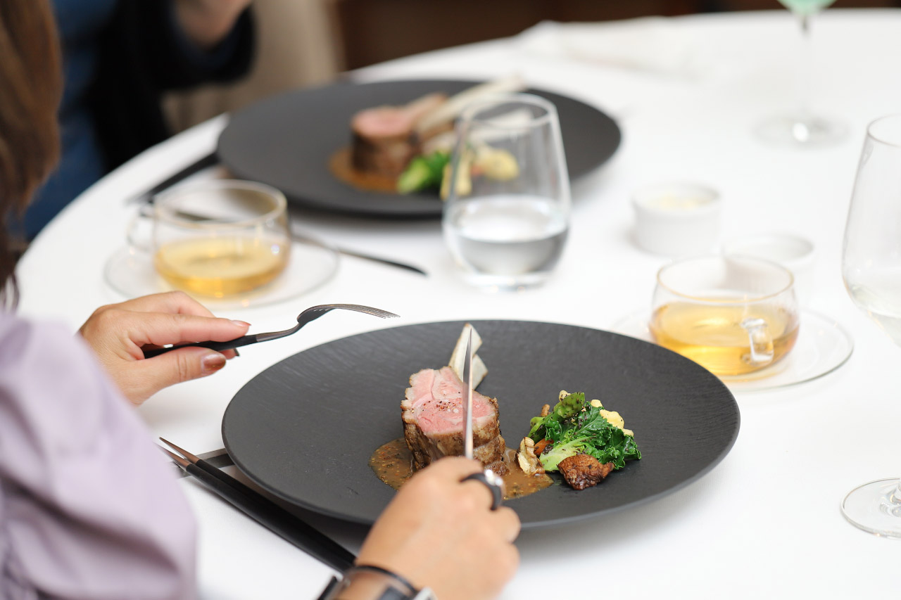 アニーバーサリーレストランタリアのメイン料理2