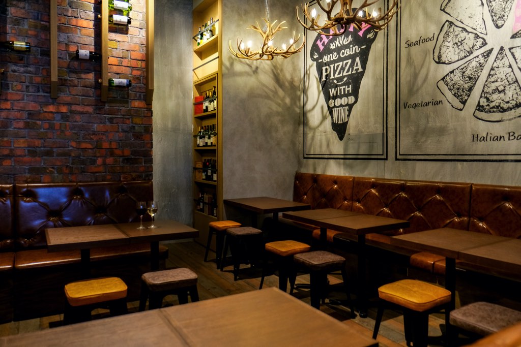 イタリアン＆ワインバーCONA（コナ）甲府店