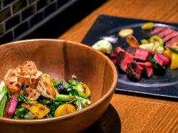炭・肉と旬野菜 kazan2
