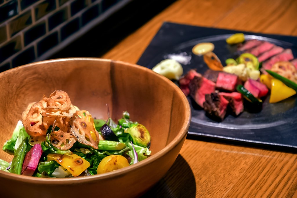 炭・肉と旬野菜 kazan2