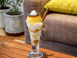 LA² CAFÉ Yamanakako2