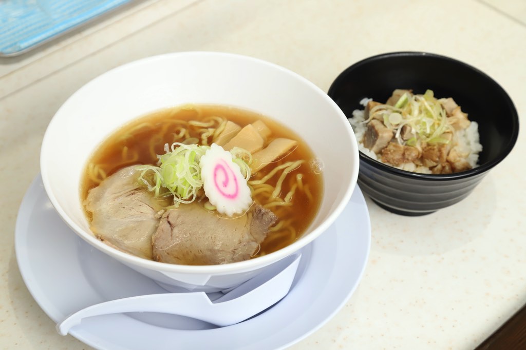 麺屋六丁目六番地