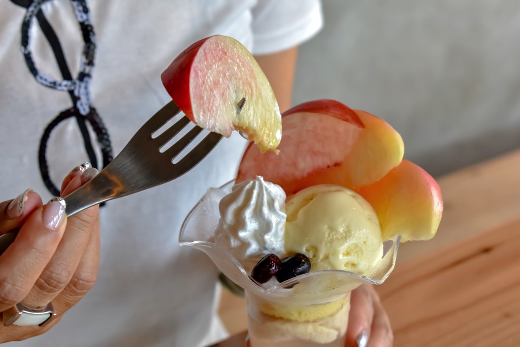 Cafe BelleRaisin（カフェベルレザン）