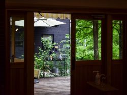 【cafe vol.102】yard（ヤード）～夏の輝き～