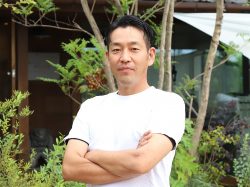 瓦を未来へつなぐ瓦葺職人 一ノ瀬靖博さん