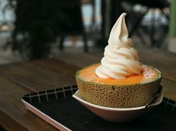 【cafe vol.103】自力で無敵 LA² CAFÉ Yamanakako