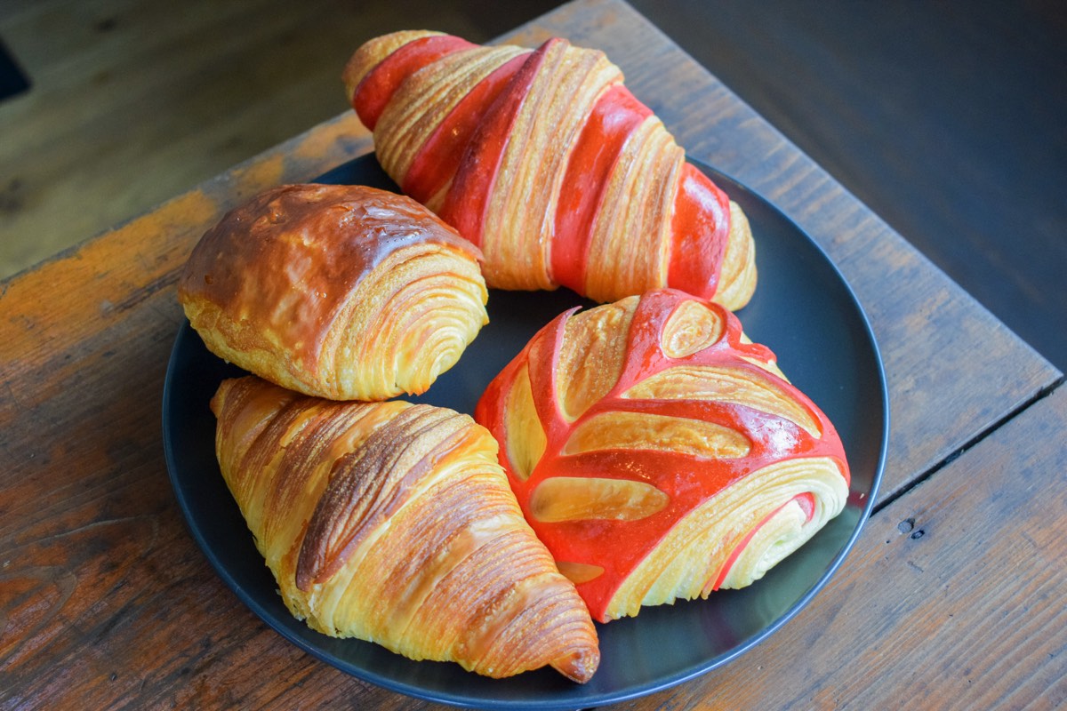 IDEAL BAKERY CROISSANT & PASTRY fumotto店