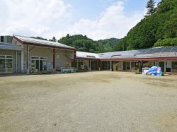 巌こども園