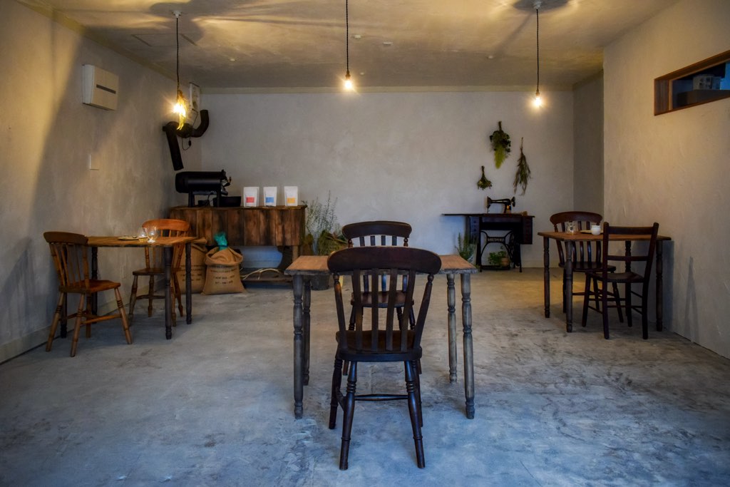 EON coffee roasters（イエンコーヒーロースターズ）