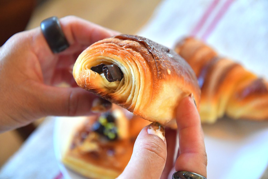 IDEAL BAKERY CROISSANT & PASTRY