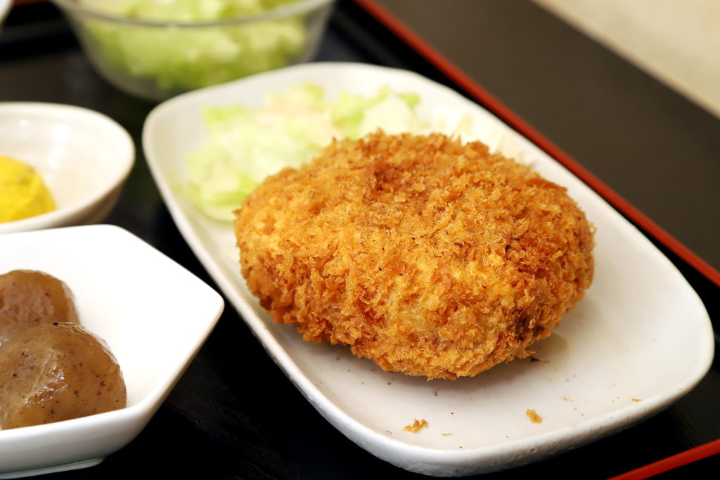 華膳のコロッケ