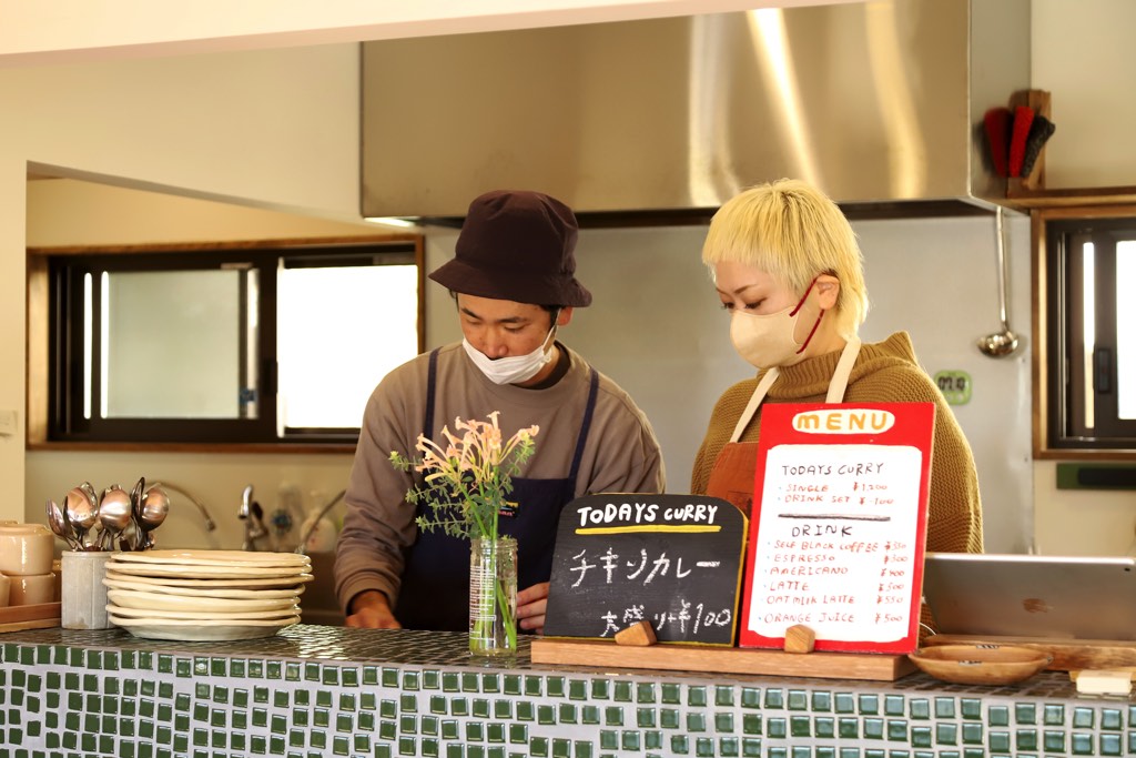 EATS IN SPACE（イーツインスペース）