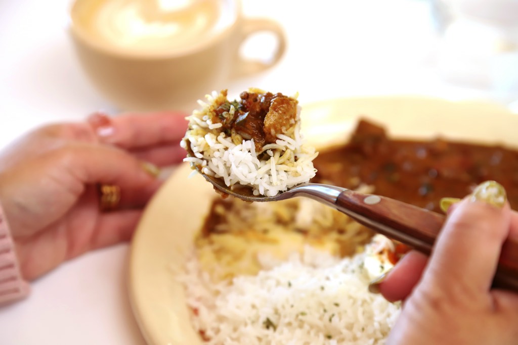 EATS IN SPACE（イーツインスペース）