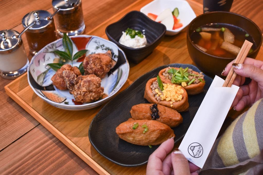 発酵カフェ「FUJI de 223」