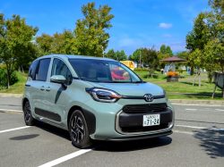 新型シエンタを徹底解剖！編集部スタッフ試乗ルポ