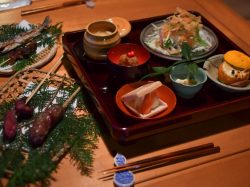 ヤマワラウ手打沢