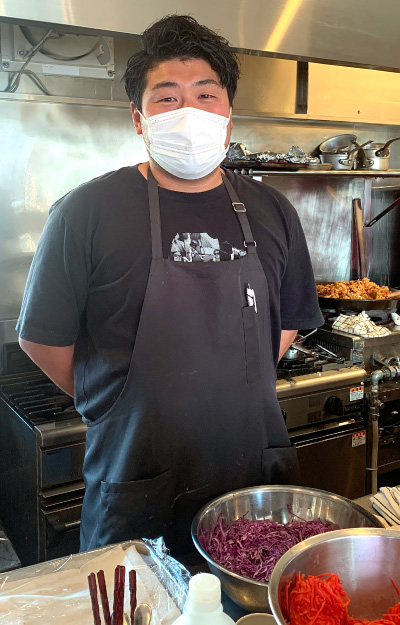akiyama lunch（アキヤマランチ）の店主