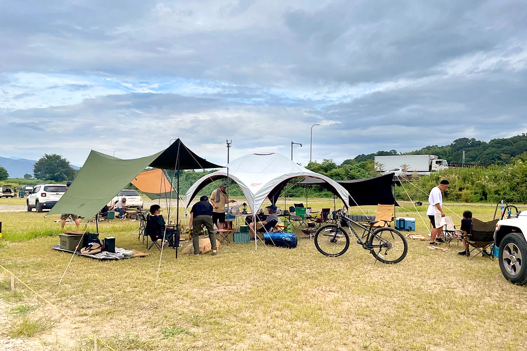 山梨MTBベースオートキャンプ場 キャンプ場の写真 1