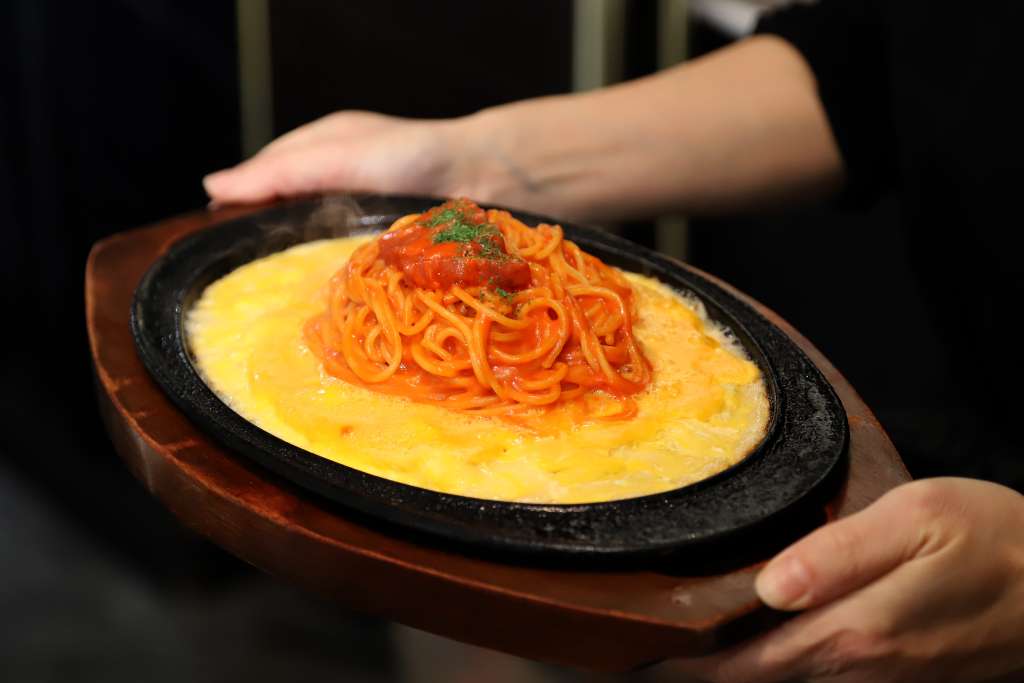 シモンのナポリタン手作りの様子