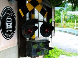 泊まれる鉄道博物館！こだわりのDIYアイテムがいっぱい！