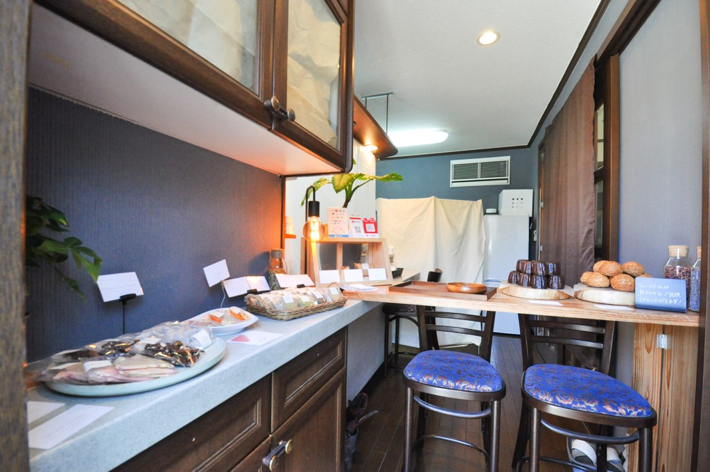 cafe stand tubu 外観
