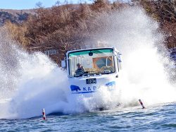 山梨のおすすめ乗り物スポット―ロープウェイ・水陸両用バスなど