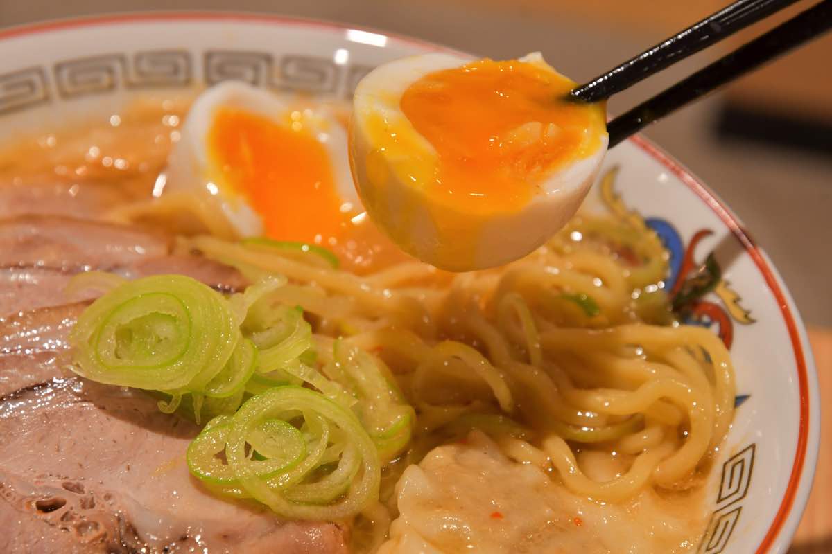 ラーメンハチロク