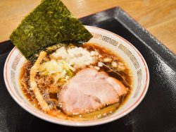 ラーメンハチロク