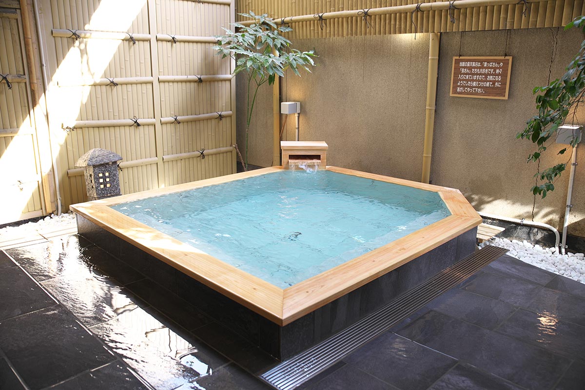 別邸 花水晶 温泉の写真 2