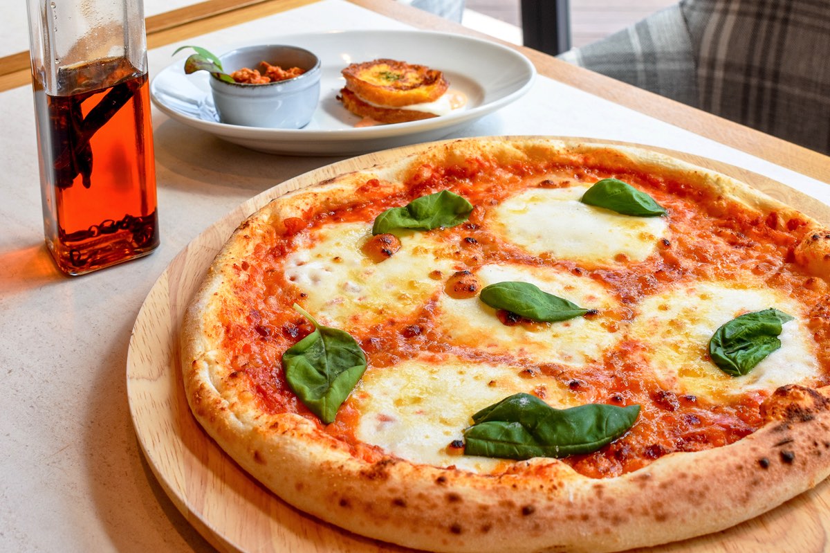 ITALIAN&BAKERY MACARONI CLUB