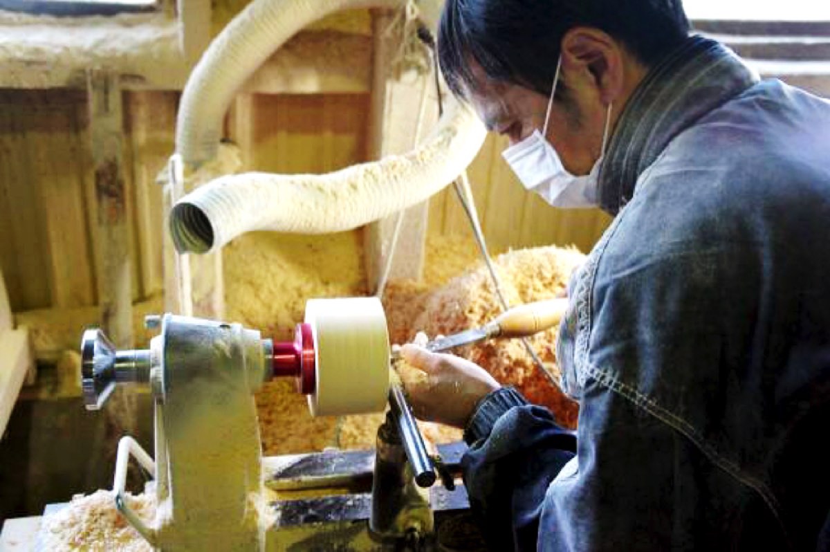 メイフラワーズ 木の食器 丁寧な制作工程