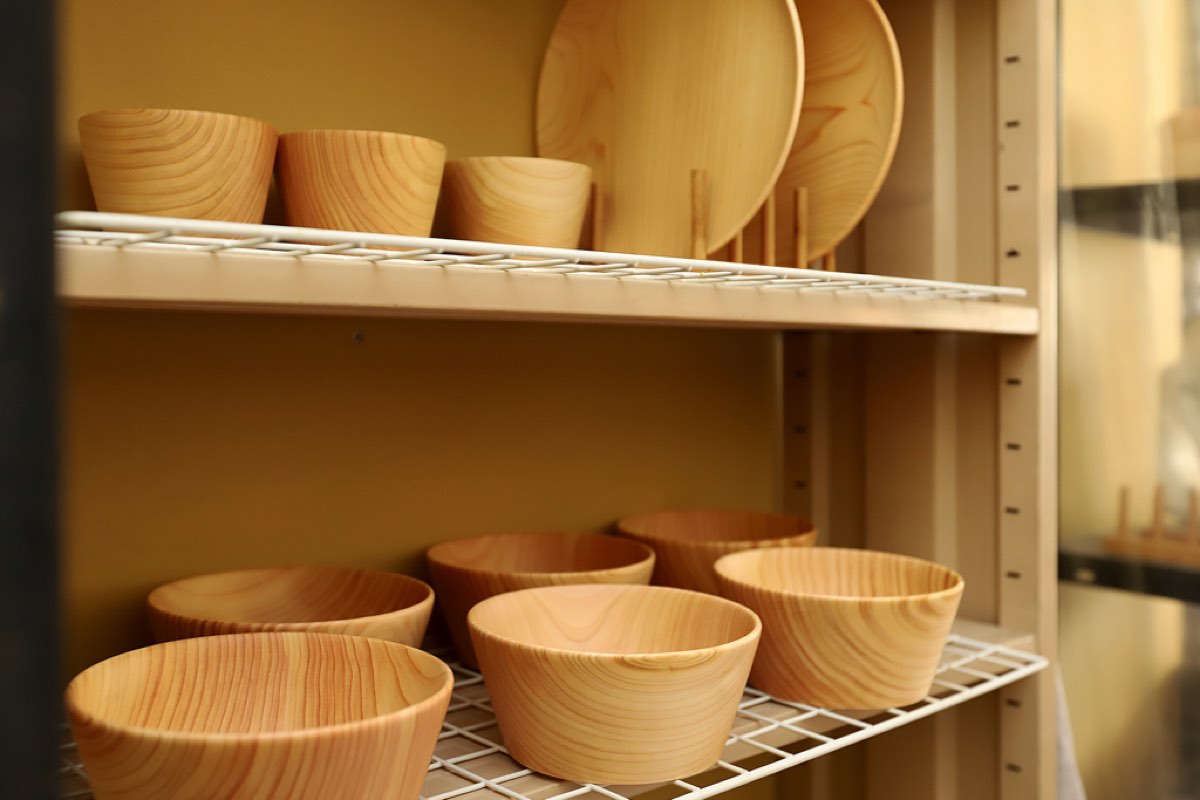 メイフラワーズ 木の食器 丁寧な制作工程
