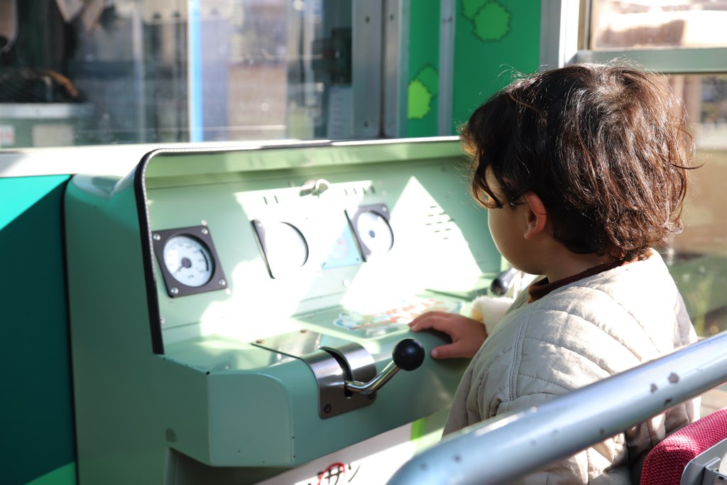 ブルートレインテラス トーマスランド号 キッズ用運転席