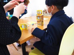 多様な子どもが遊び学ぶカフェ～バウムクーヘンスペース
