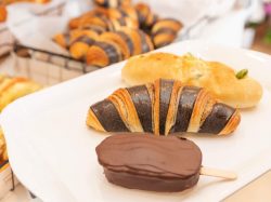 「Bakeryina」下吉田に小さな可愛いパン屋さん2023年4月15日オープン！