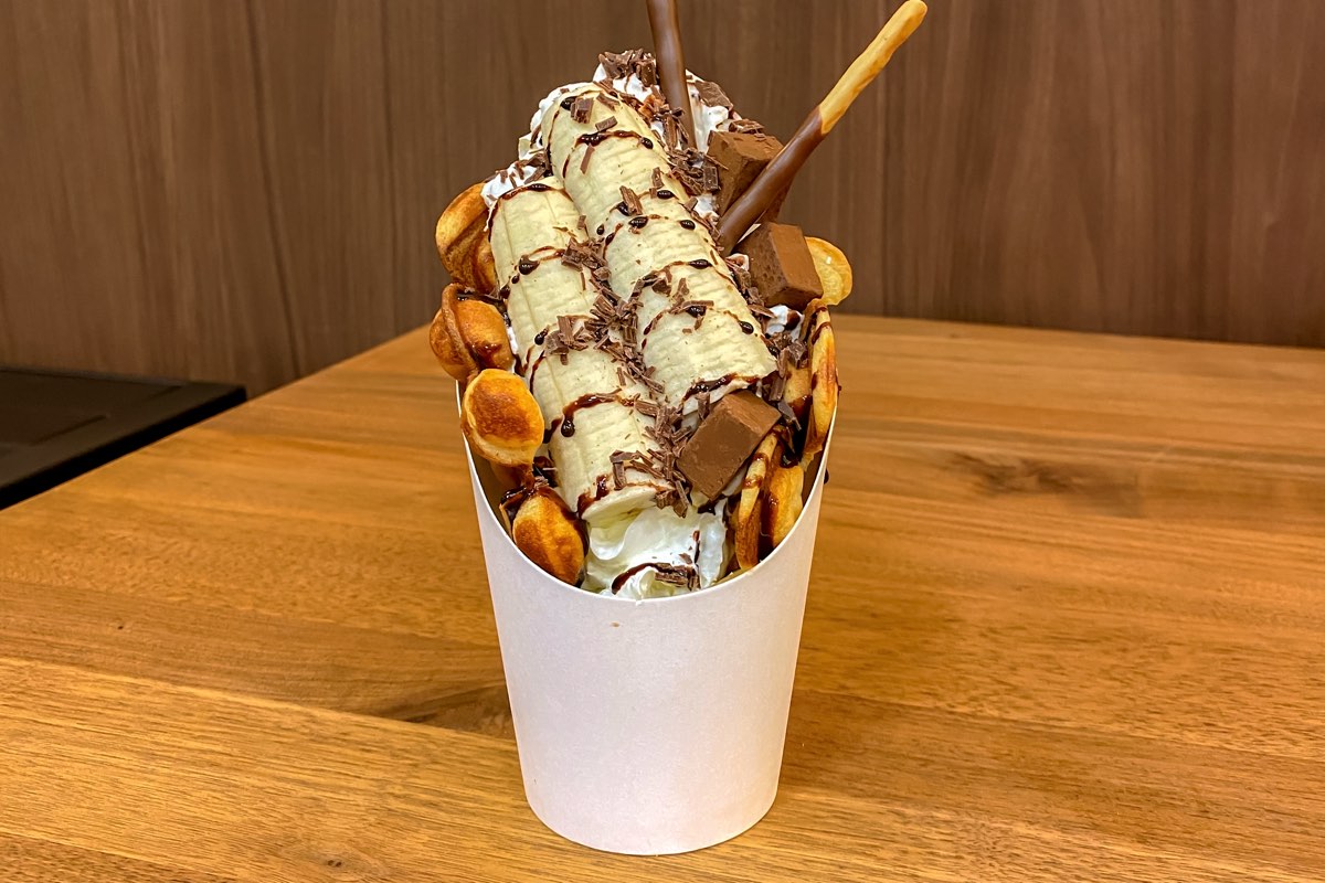 バブルワッフル　チョコバナナ