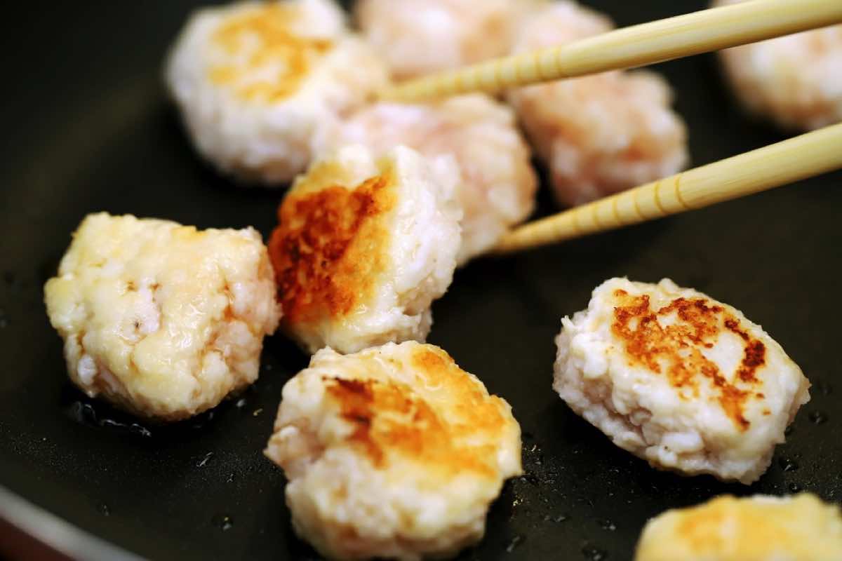 ふわふわはんぺん鶏団子