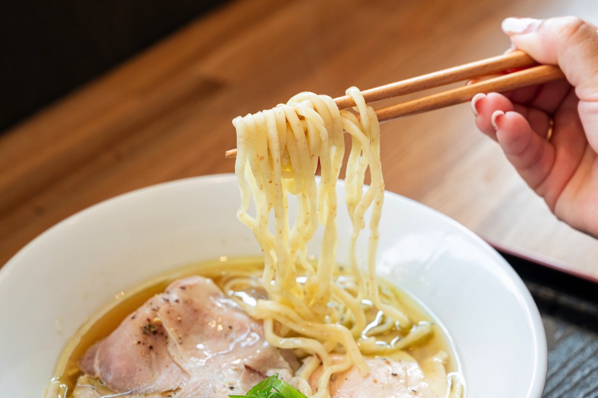 麺や まなか