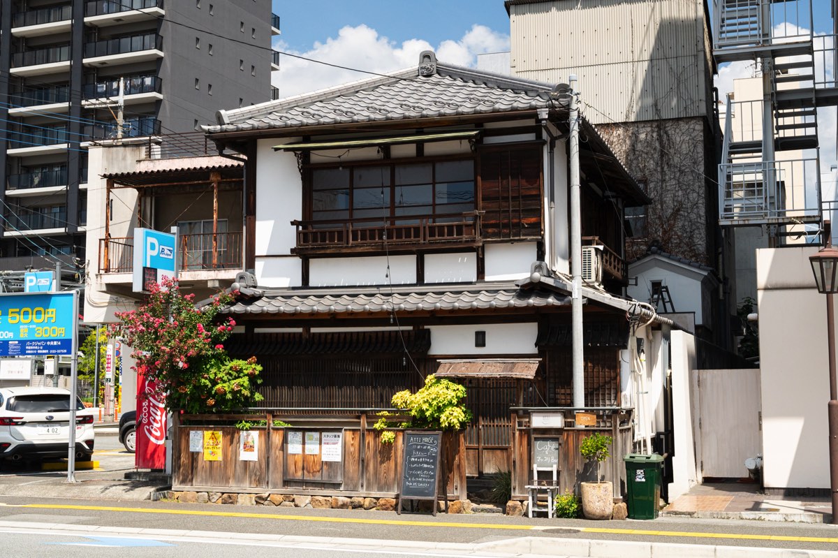 atti HOUSE 外観