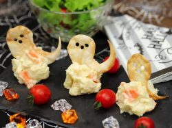 餃子の皮が大変身！アレンジレシピでハロウィンを盛り上げよう♪