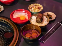 炭火焼ハンバーグ専門ばーぐはん